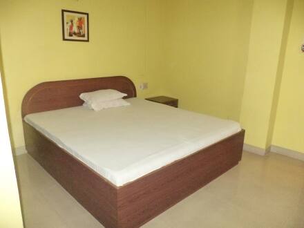 Rudraksh Inn, Guwahati 4